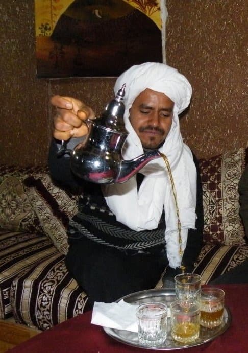 The Art of Moroccan Tea: A Nomadic Tradition